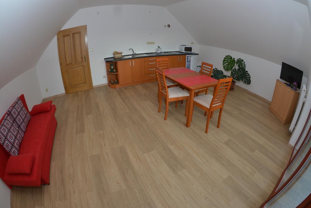Penzion U Blatce Hotel Nove Hrady  Room photo